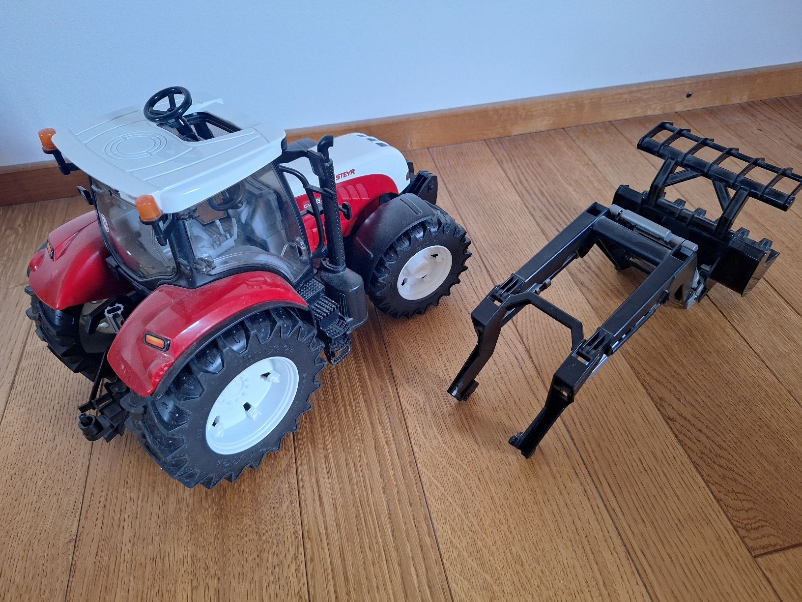Bruder Giocattoli: Bruder Traktor Steyr CVT 6230 – Usato da Affeltrangen venduto da Salz-Pfeffer 1