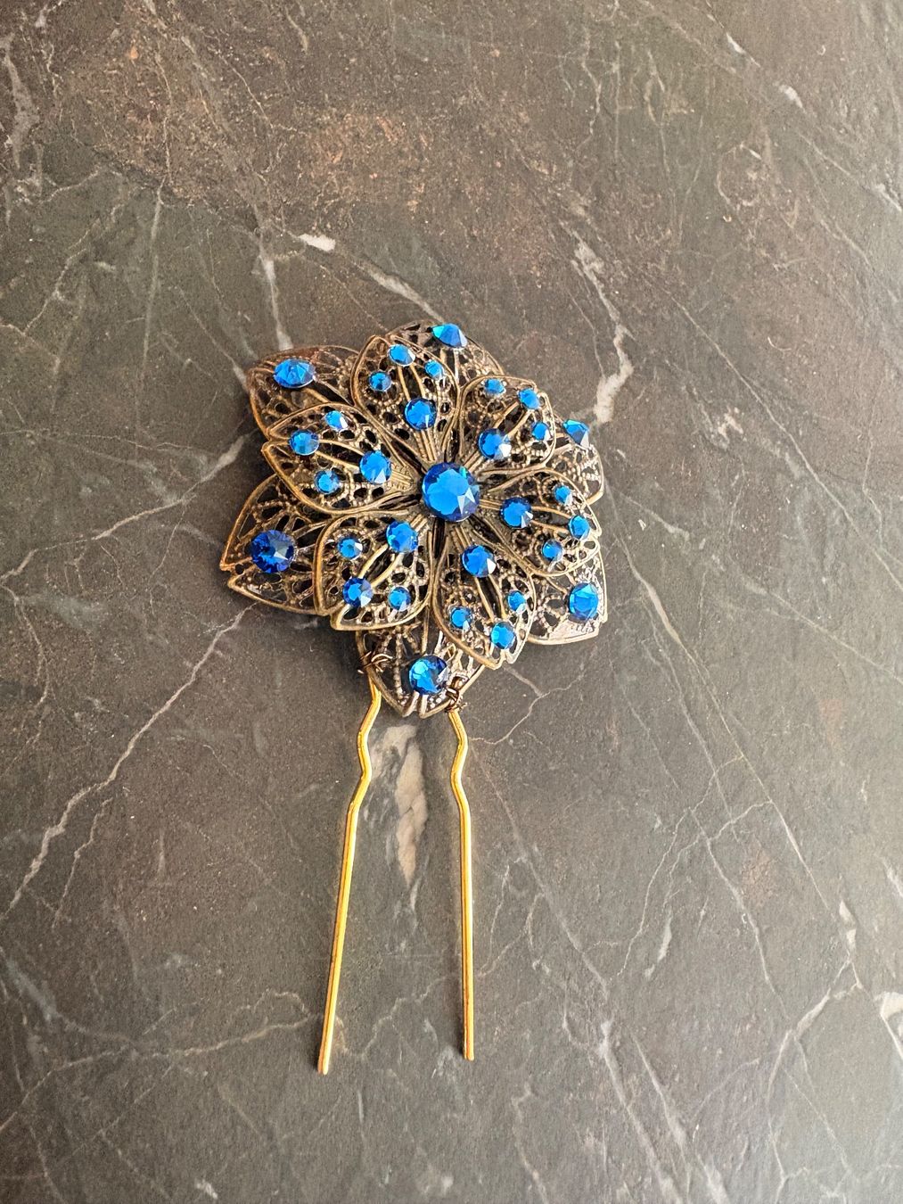 Accessori per capelli: Haarnadel/Haarkamm mit blauen Strasssteinen – Nuovo (secondo la descrizione) da Pfäffikon ZH venduto da Shona 1