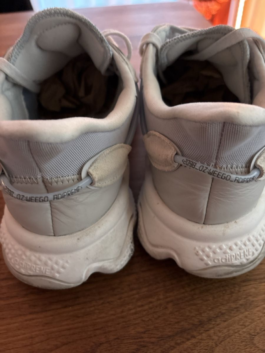 Adidas Scarpe da uomo: Adidas Ozweego Sneaker Gr. 44 – Usato da Embrach venduto da Dmoney 3