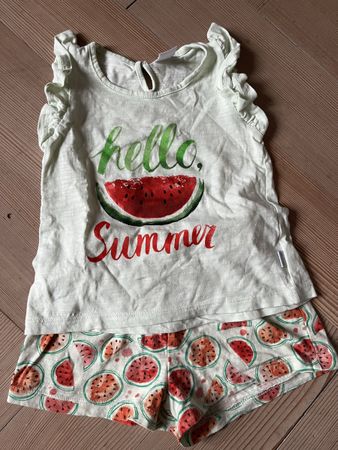 Sommer-Kombi Shirt & Shorts🍉 Gr. 86