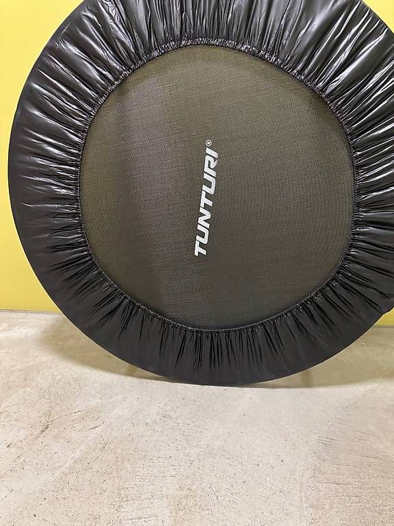 Trampolines: Trampolin  – D'occasion à Thalwil par doreen05
