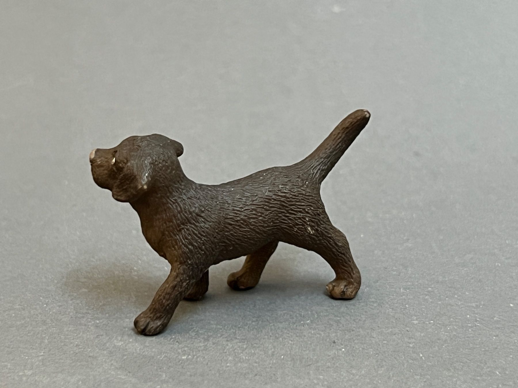 Schleich Statuette: 2 Schleich Labrador Hunde Welpe Hund – Usato da Ennetbaden venduto da mapa05 5