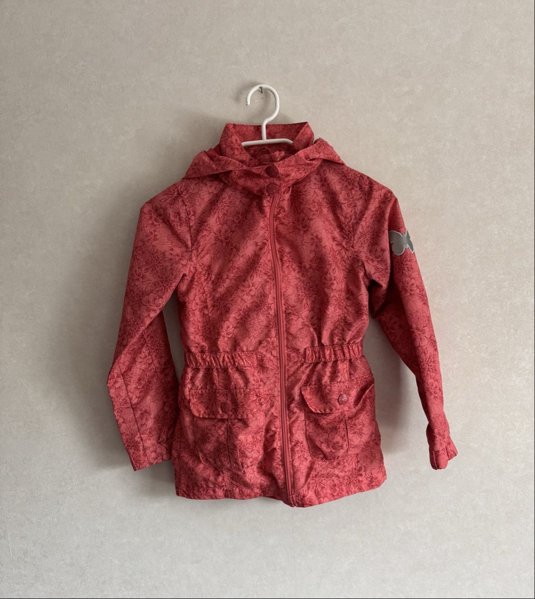 Giacche & Cappotti: Mädchen Jacke Gr. 134 – Usato da Flumenthal venduto da Krajan