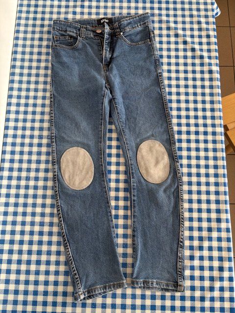 Molo Pantaloni: Jeans von Molo Gr.152 – Usato da Zürich venduto da kicconet