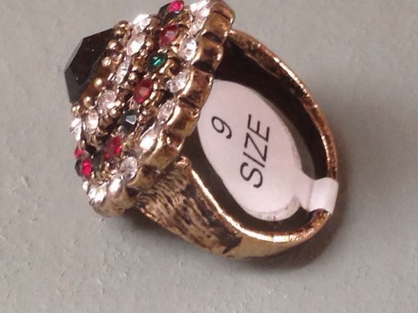 Anelli: Sehr Eleganter und Brillanter Ring – Nuovo (secondo la descrizione) da Schaffhausen venduto da vintageville 2