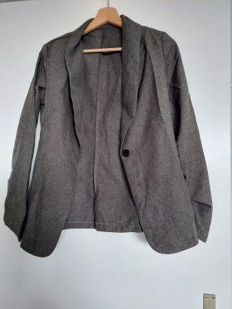 GRÜNER BLAZER GR. S *NEU*