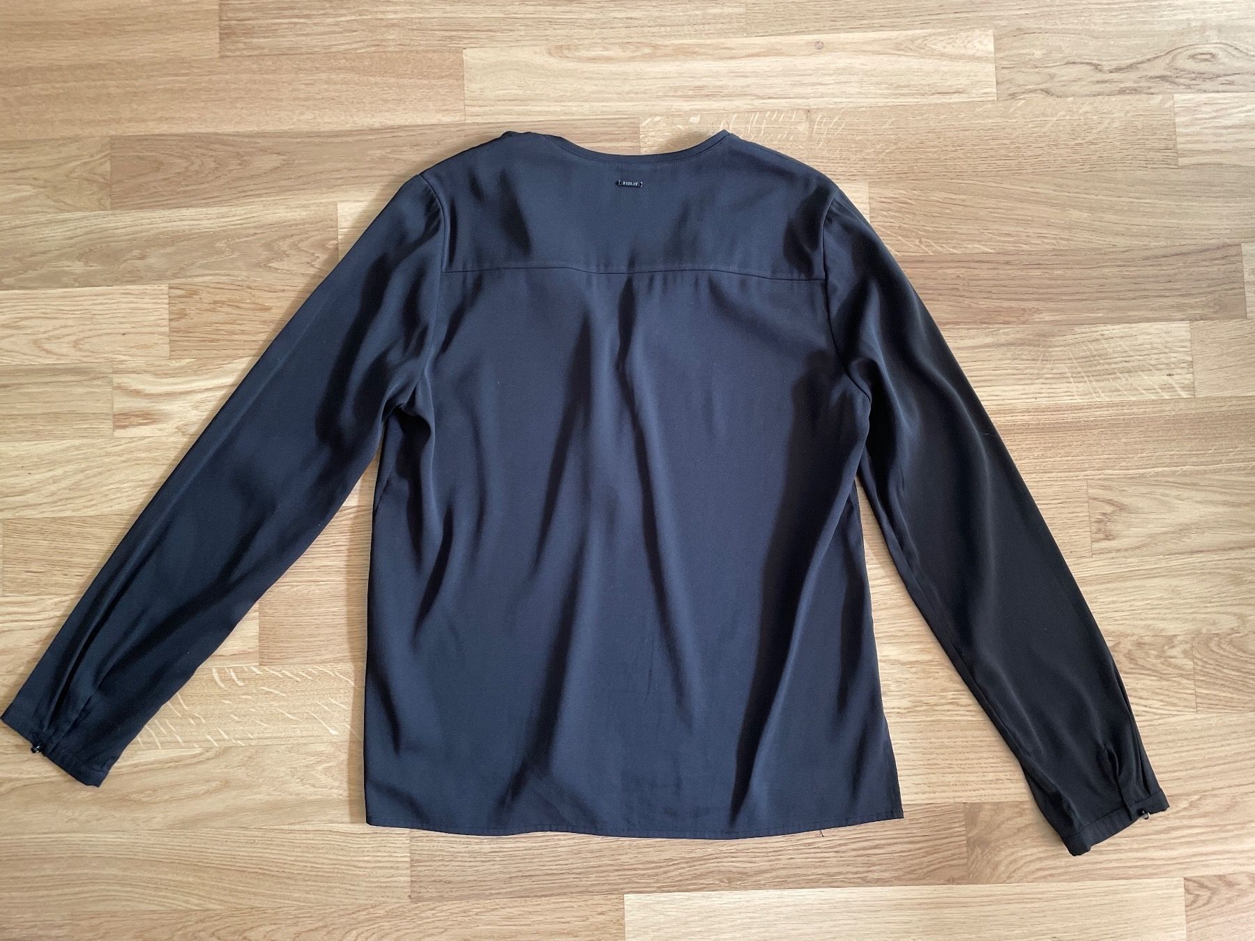 Replay Camicette: Bluse Replay 36 – Usato da Basel venduto da pilzliii 3
