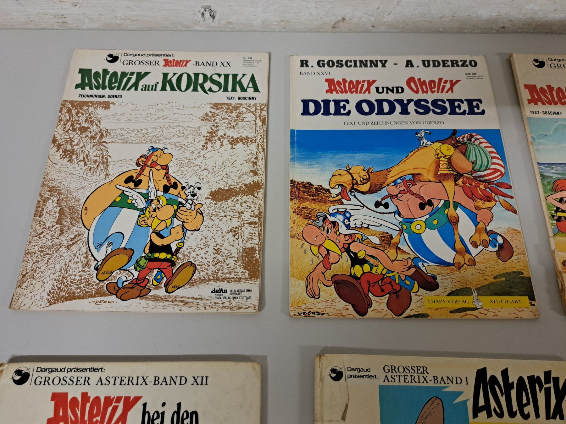 BD: Lot mit Comic Bücher Asterix und Taschenbuch – D'occasion à Belp par deal-now 1