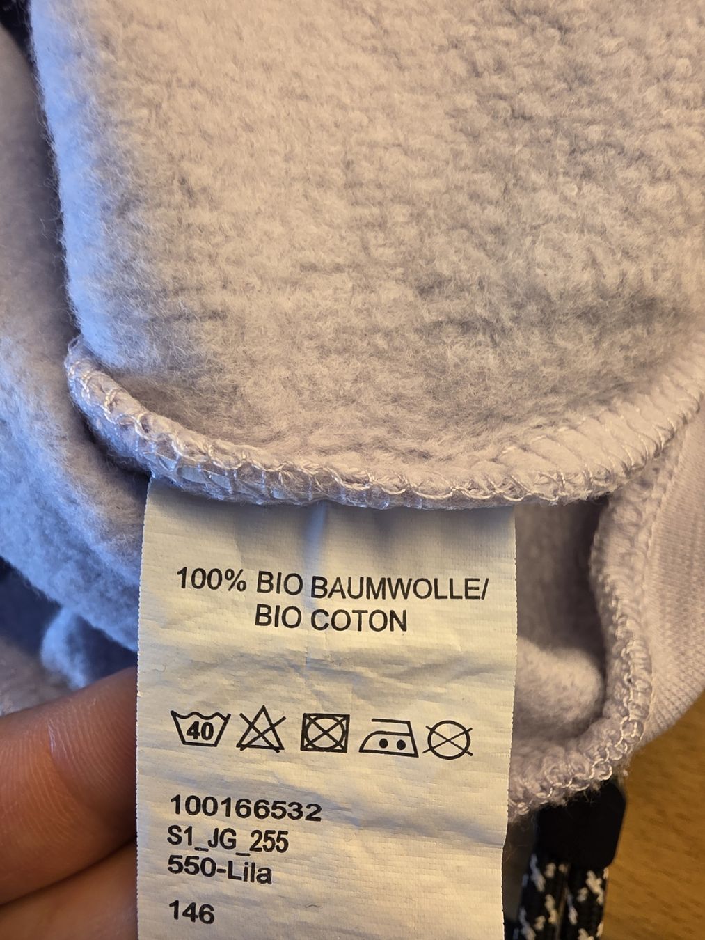 Manor Pulls et sweat-shirts: Pullover Manor Kinder Grösse 146 Lila Bio Baumwolle – D'occasion à Wigoltingen par Zuckerfee84 3