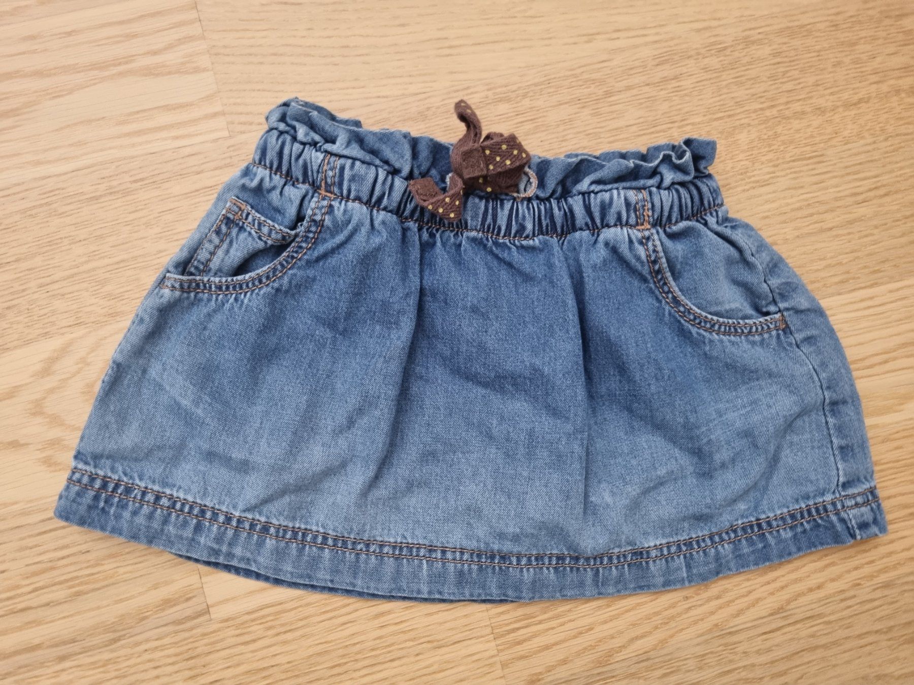 Zara Vestiti & Gonne: Süsser Jeansrock Gr. 80 Zara – Usato da Pfäffikon SZ venduto da Ka6ka