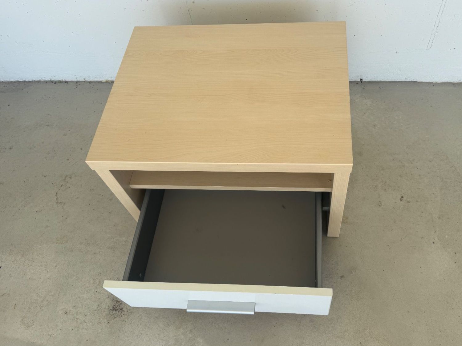Comodini: Nachttisch – Usato da Büsserach venduto da Seamb 2