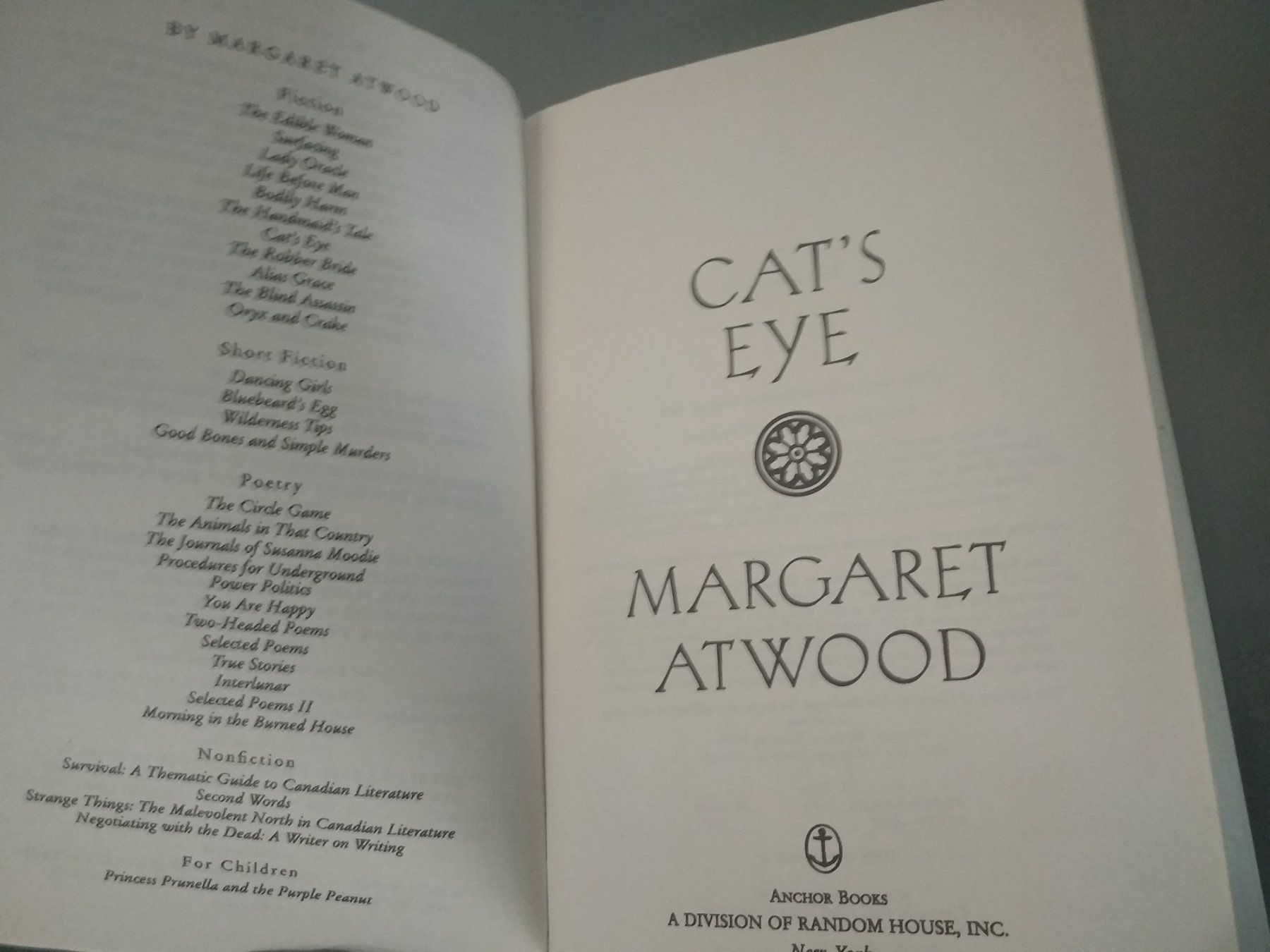 Libri: Cat's Eye  Margaret Atwood – Nuovo (secondo la descrizione) da Bäch SZ venduto da Swissy46 6