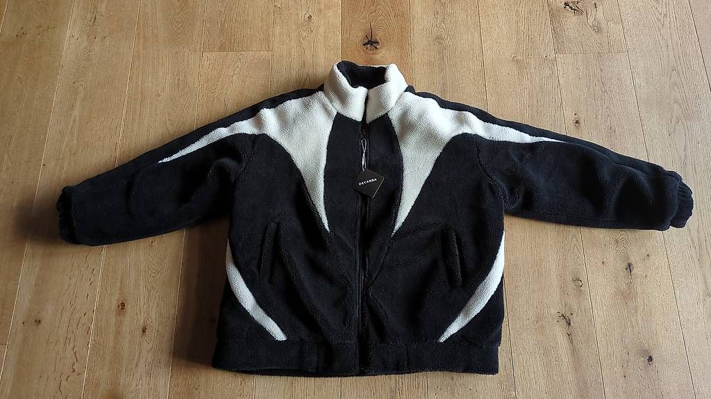 Giacche: Decarba x Tiger Lamswool Jacket – Usato da Därstetten venduto da Badewanne2