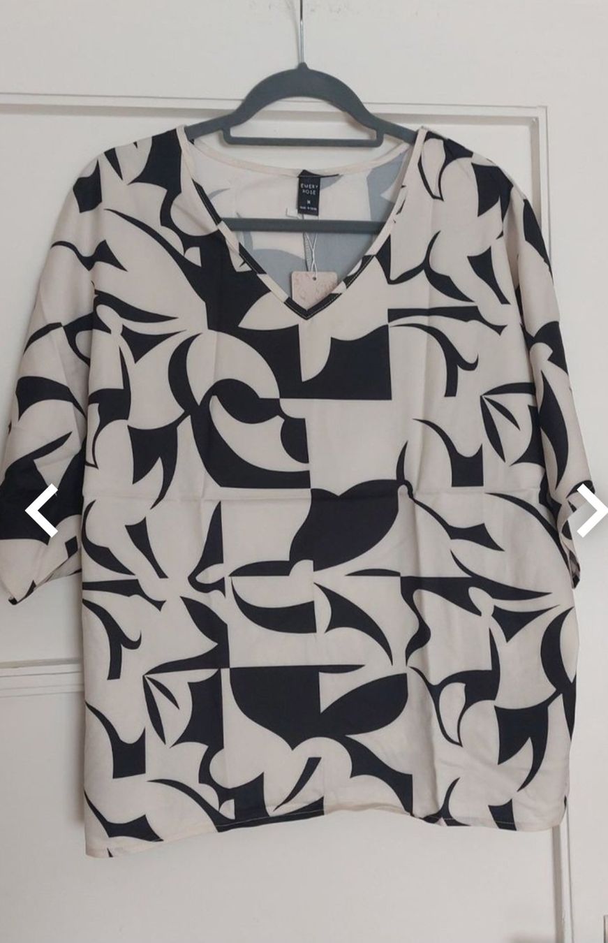 Shein Tops: Haut femme taille M – Neu (gemäss Beschreibung) aus Lausanne von anta-123