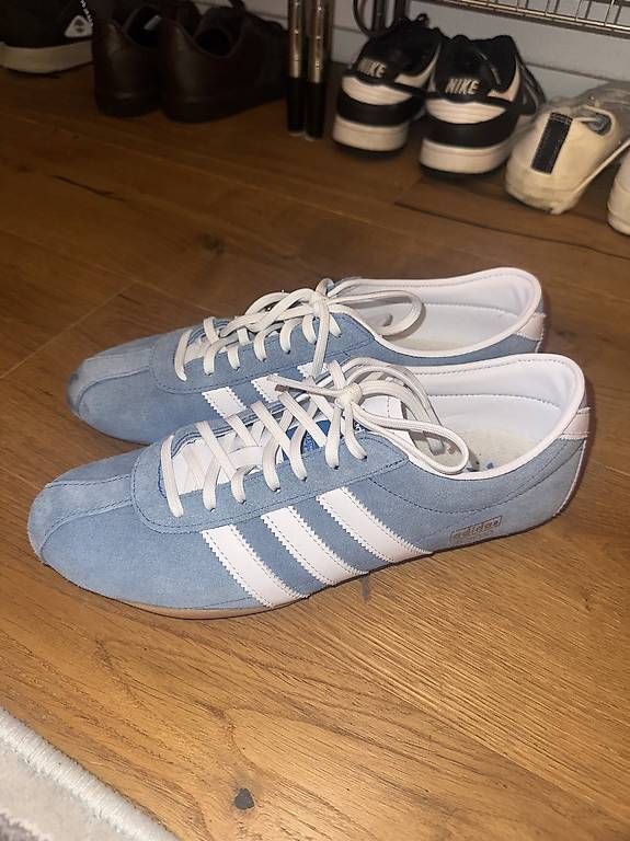 Herrenschuhe: Adidas Tokyo – Gebraucht aus St. Gallen von rechsteinerholding