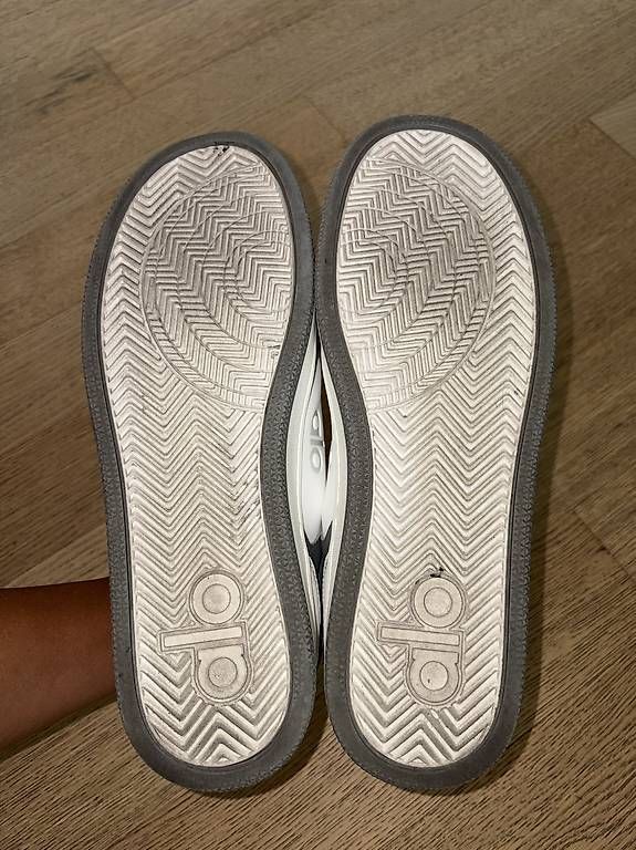 Alo Yoga Scarpe da uomo: ALO Men Sneakers – Usato da Wallisellen venduto da rac_sy2x 3