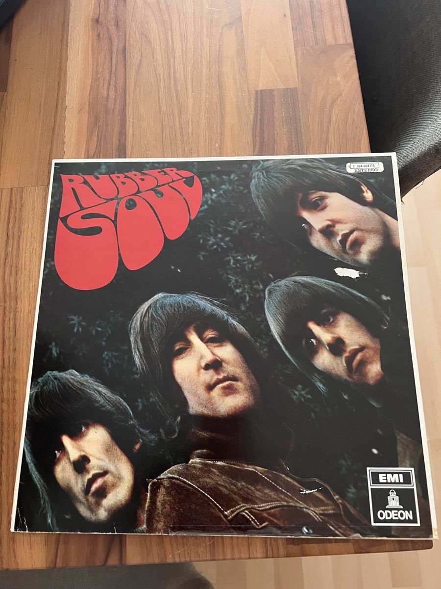 Dischi in vinile: The Beatles - RUBBER SOUL – Usato da Hinwil venduto da Michelle.C