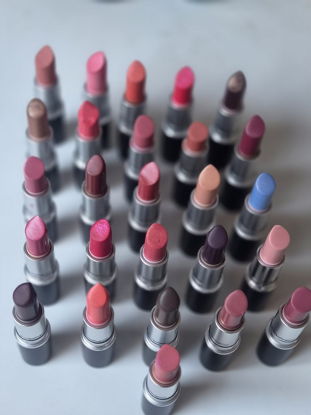 Mac Cosmetics Make-up: MAC Lippenstifte  – Usato da Lengnau BE venduto da grobar_pfc 1