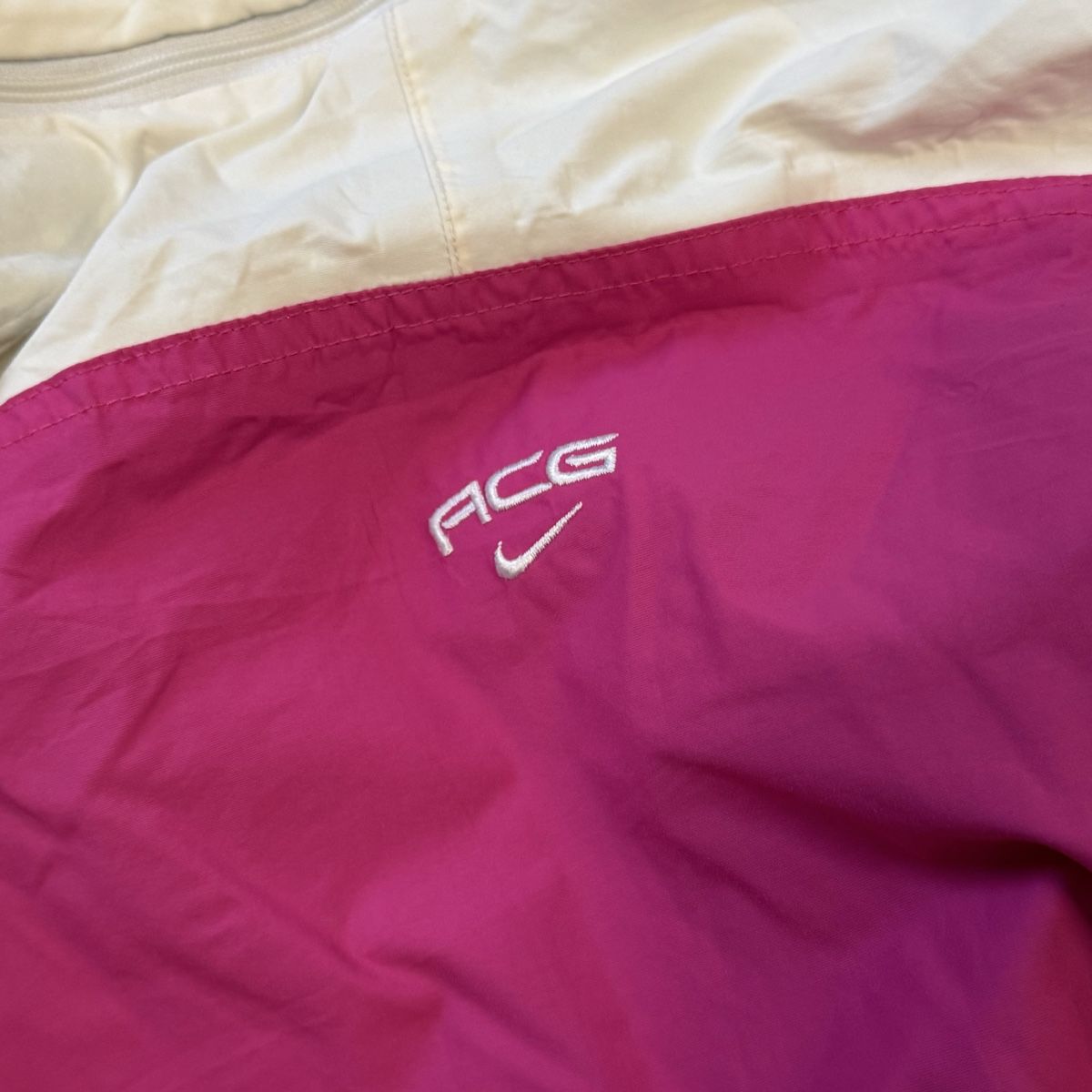 Nike Giacche: Nike ACG Functional Jacket, size M Windjacke Vintage wasser – Usato da St. Gallen venduto da sourced_limited 5