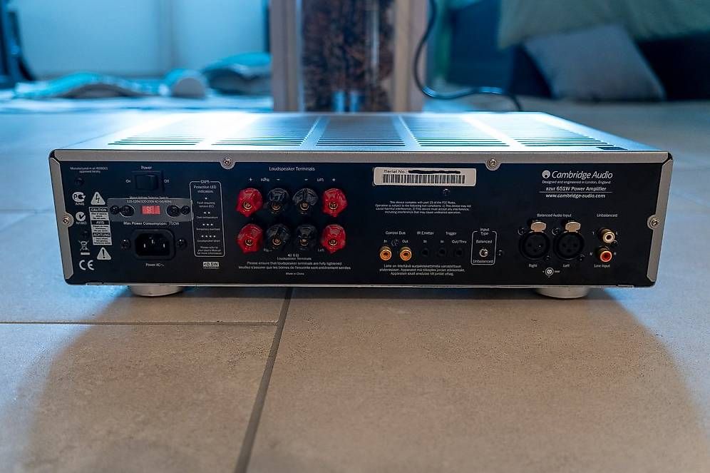 Cambridge Audio Amplificatori: Ampli de puissance Cambridge Azur 651W – Usato da Ferreyres venduto da Geek_Inside 2