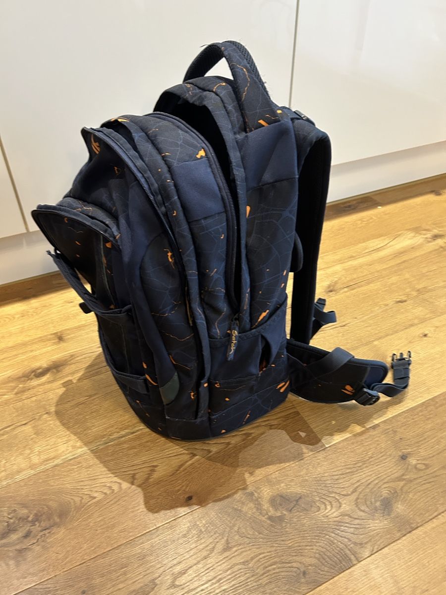 Satch Zaini: Schul-Rucksack Satch – Usato da Trachslau venduto da eis111 1