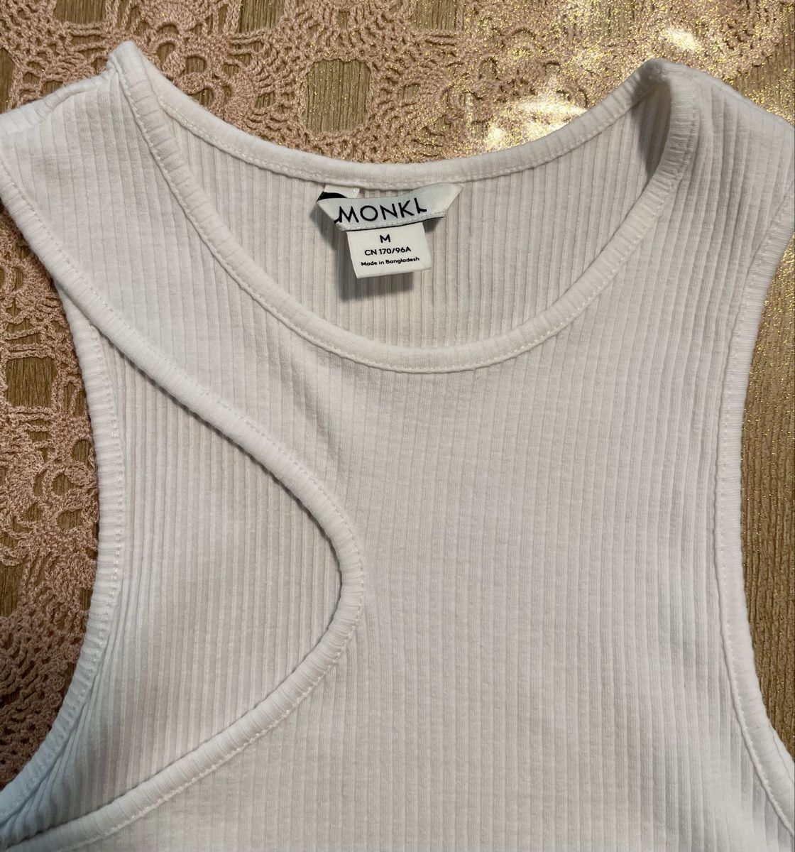 Monki Tops: Monki Cropped Top Grösse M – Neu (gemäss Beschreibung) aus Meikirch von Hilfe_Waisentiere 1