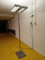 Stehlampe