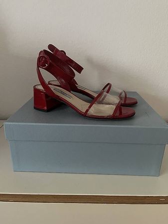 Prada Sandalen, Grösse 35