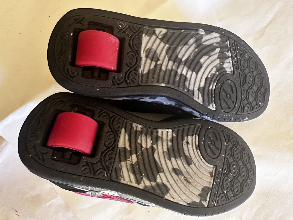 Pattini in linea & Pattini a rotelle: Heelys Schuhe mit Rollen gr 35 – Usato da Uster venduto da bek_v2ct 3