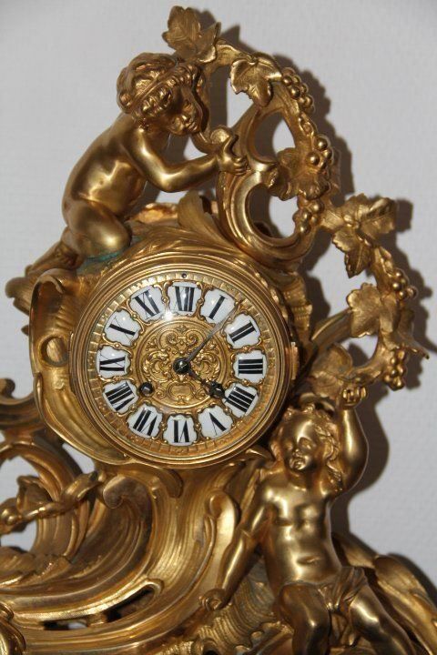 Orologi da terra & Orologi da parete: Garniture de cheminee en bronze . – Usato da Praz (Vully) venduto da pikuluka1 3