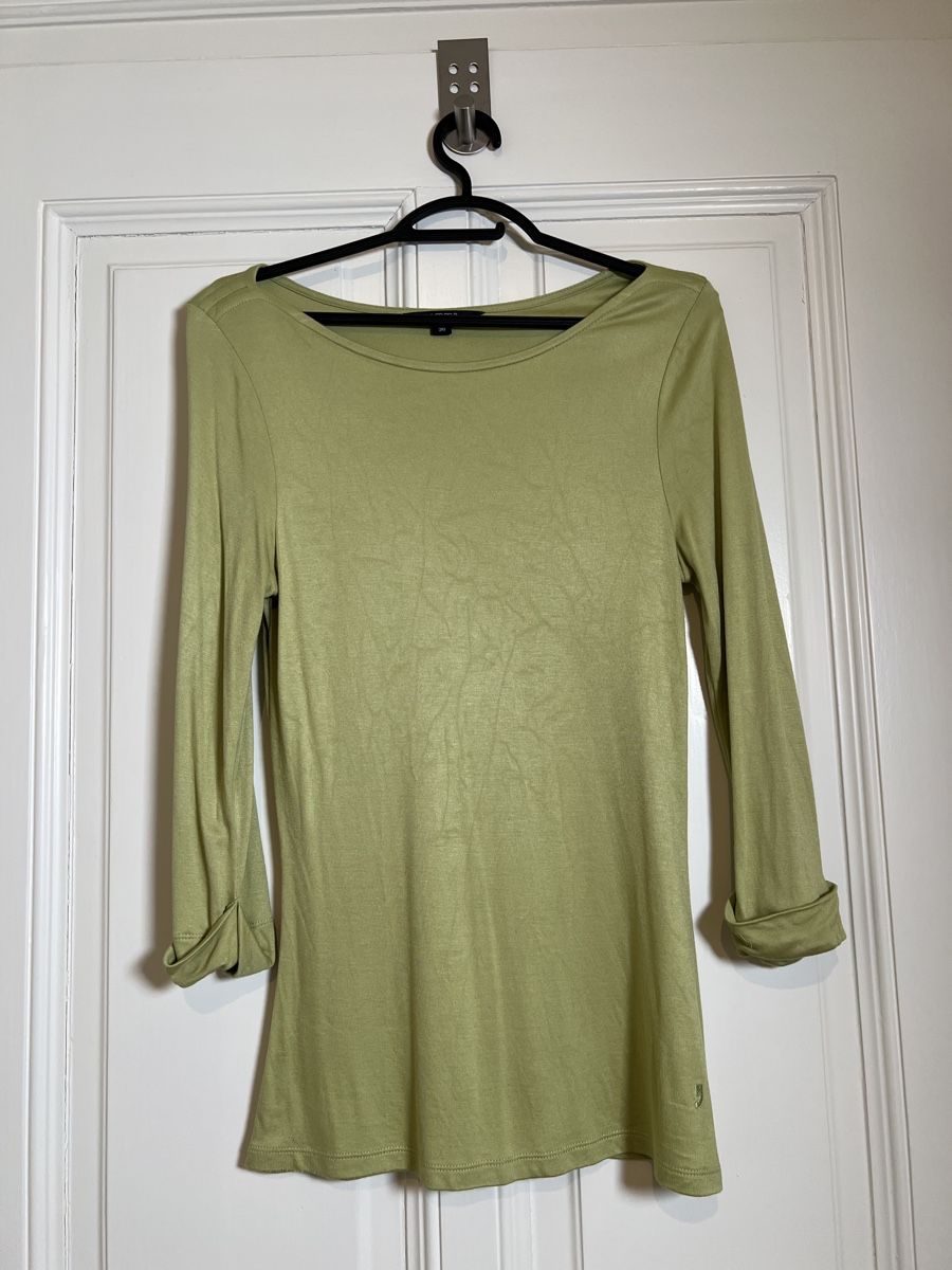 Lotti di vestiti: 3 Damen Shirt Bluse Cardigan hell- & blaugrün, türkis G. 36 – Usato da Basel venduto da gletscher69 3