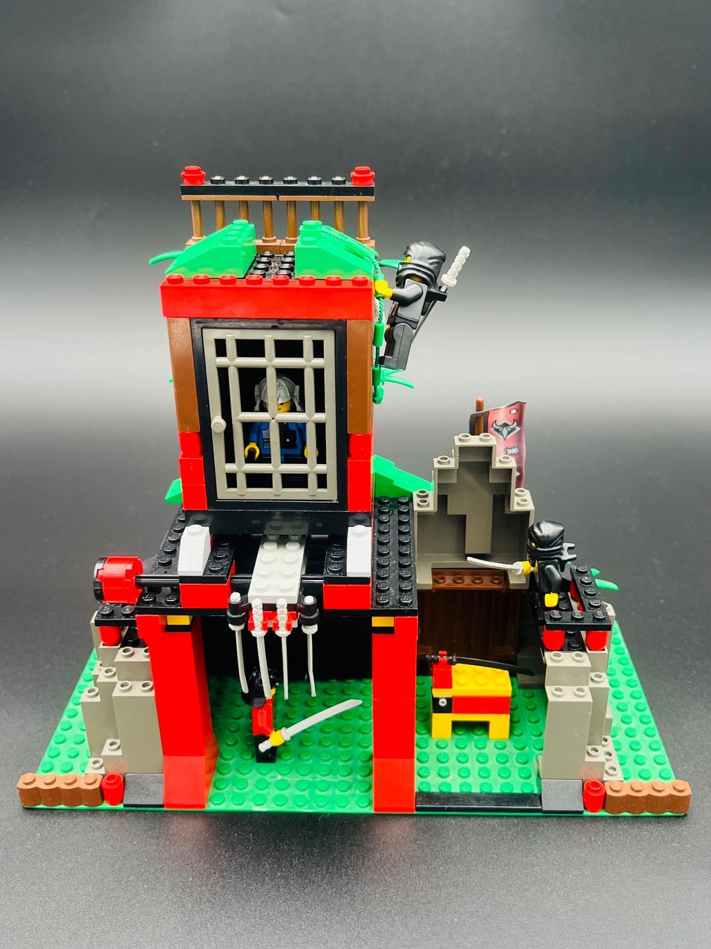 Lego Spielzeuge: Lego Castle Ninja 6088 – Gebraucht aus Dornach von luk_p5dh 1