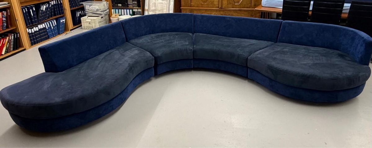 Sofas: Rundsofa blau Stoff Rolf Benz Alcantara – Gebraucht aus Regensdorf von sil_bj7d 5