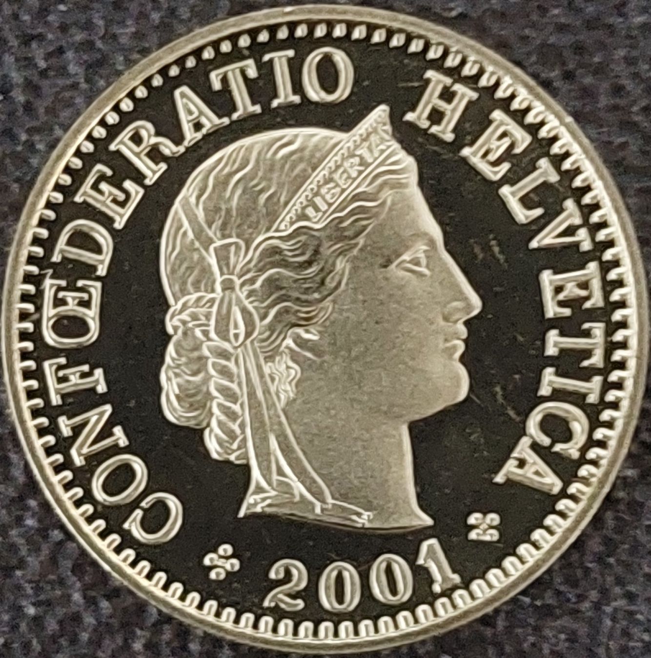 Tutti le monete: 5 Rappen 2001 stgl. / aus Münzsatz – Nuovo (secondo la descrizione) da Arch venduto da coinsandmore