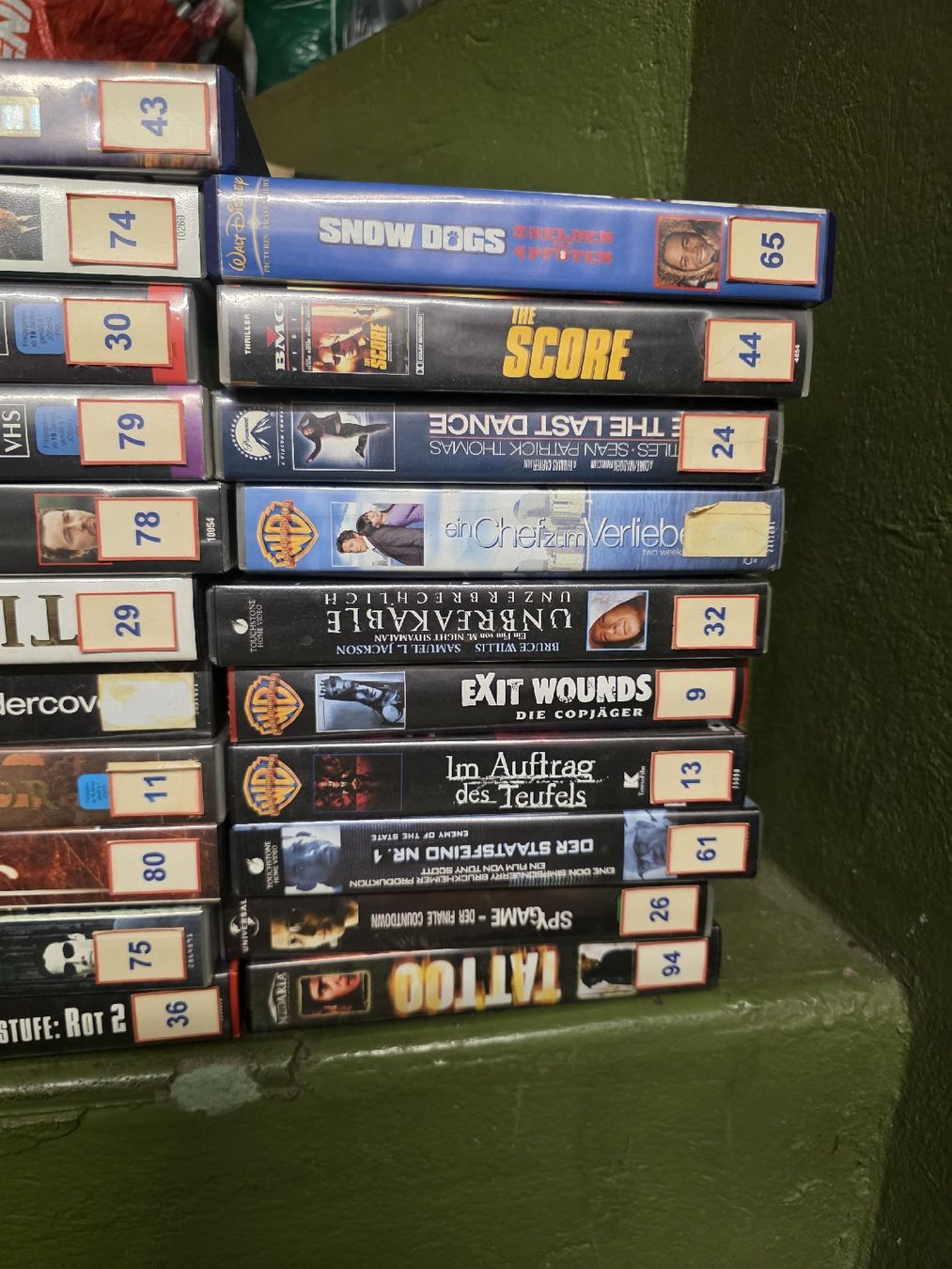 Alle VHS: 52 Stk. VHS Kasetten – Gebraucht aus Winznau von soli9 4