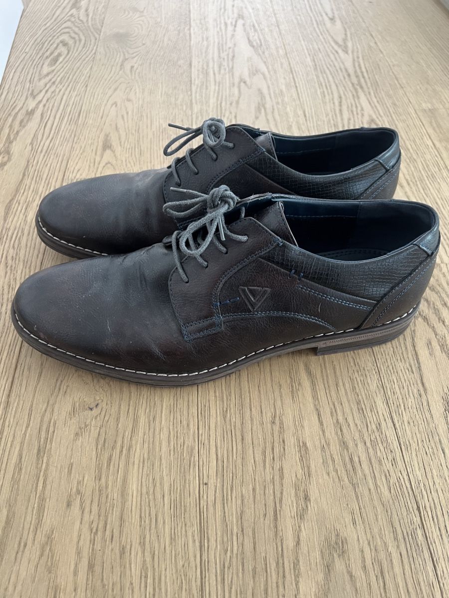 Herrenschuhe: VENICE Lederschuhe Gr. 45 Dunkelbraun – Gebraucht aus Düdingen von Joeymoey 5