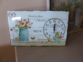 WANDUHR NOSTALGIE SHABBY CHIC - EINFACH SÜSS - FABRIKNEU