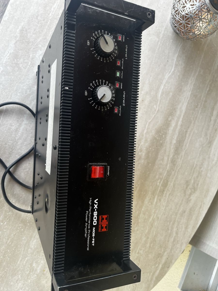 Amplificatori: HH professional amplifier- untested and without guarantee – Usato da Hinterkappelen venduto da nic_kzp2