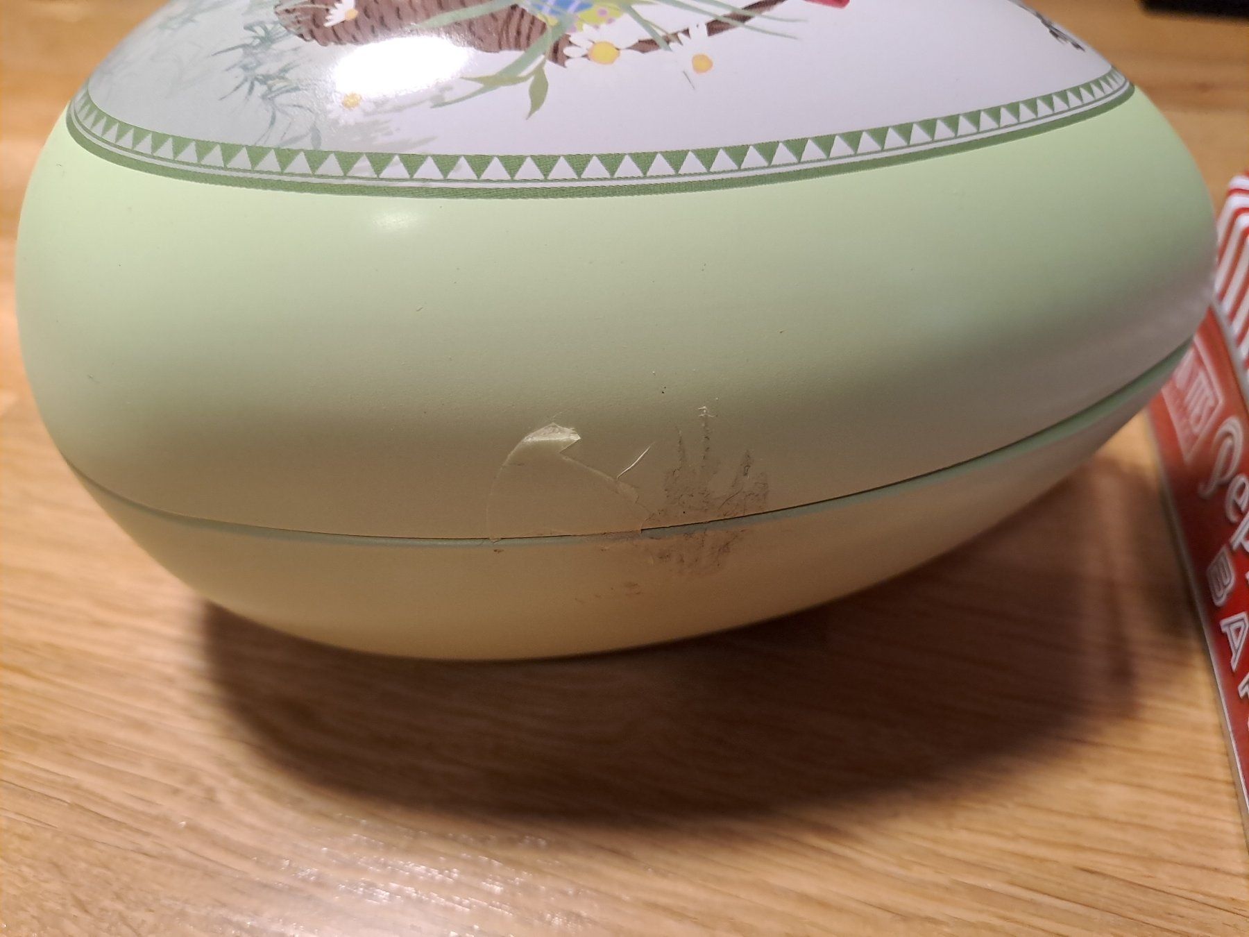 Tutte le decorazioni: Two metal tins – Usato da Rieden AG venduto da Werkstattlaedeli 3