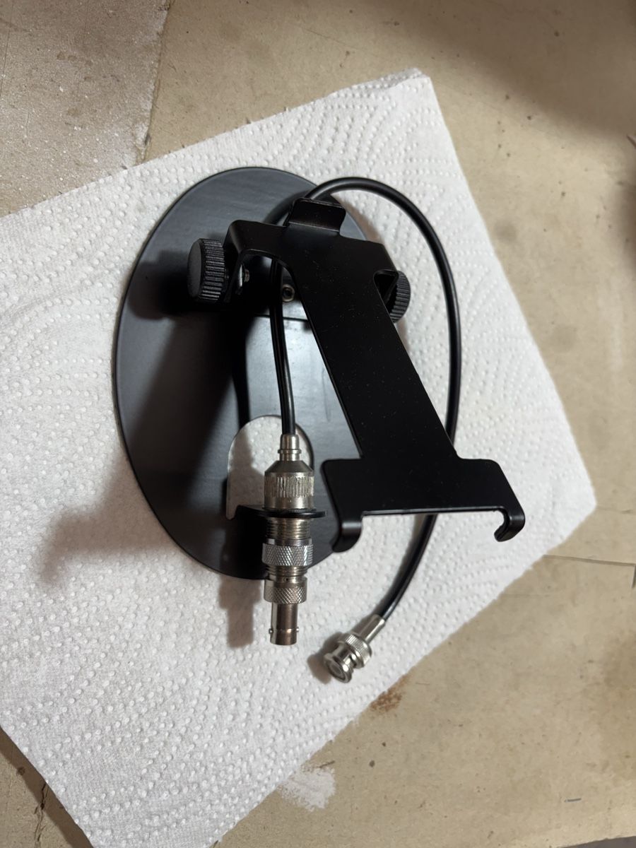 Altro in Decorazioni & Accessori: Halter  Handfunkgerät mit Verbindung Antenne – Usato da Schafisheim venduto da coregon 1