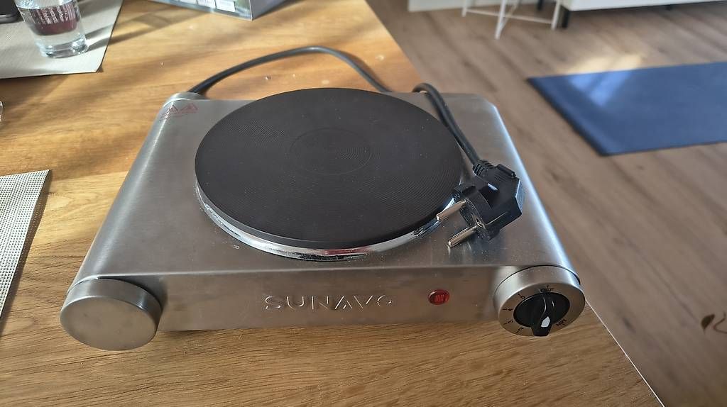 Cuisinières: SUNAVO Einzelkochplatte – D'occasion à Hergiswil NW par DME00