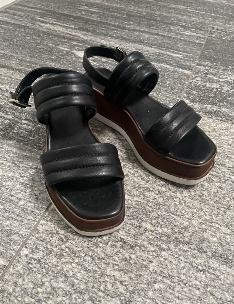 Aldo Scarpe da donna: Aldo Black Leather Platform Sandals, Size 37 – Usato da Sementina venduto da NinaDel