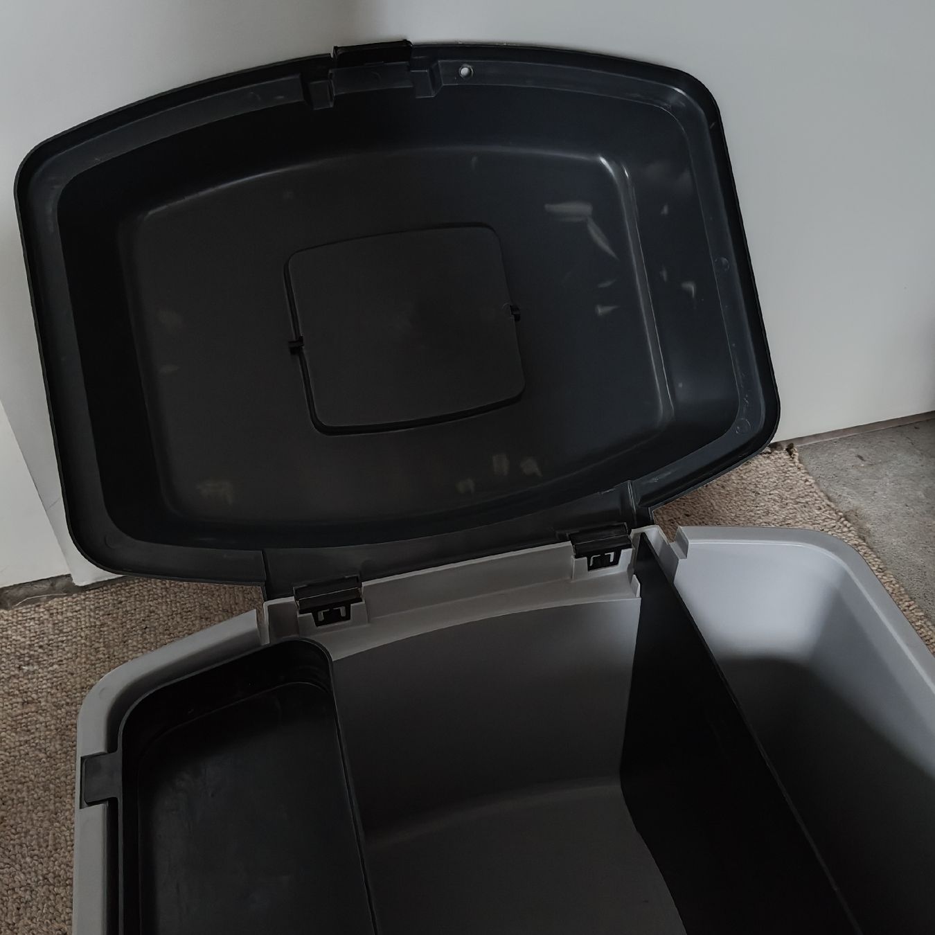 Casse di trasporto: Pferde Putzbox – Usato da Biglen venduto da oinkioink88 4