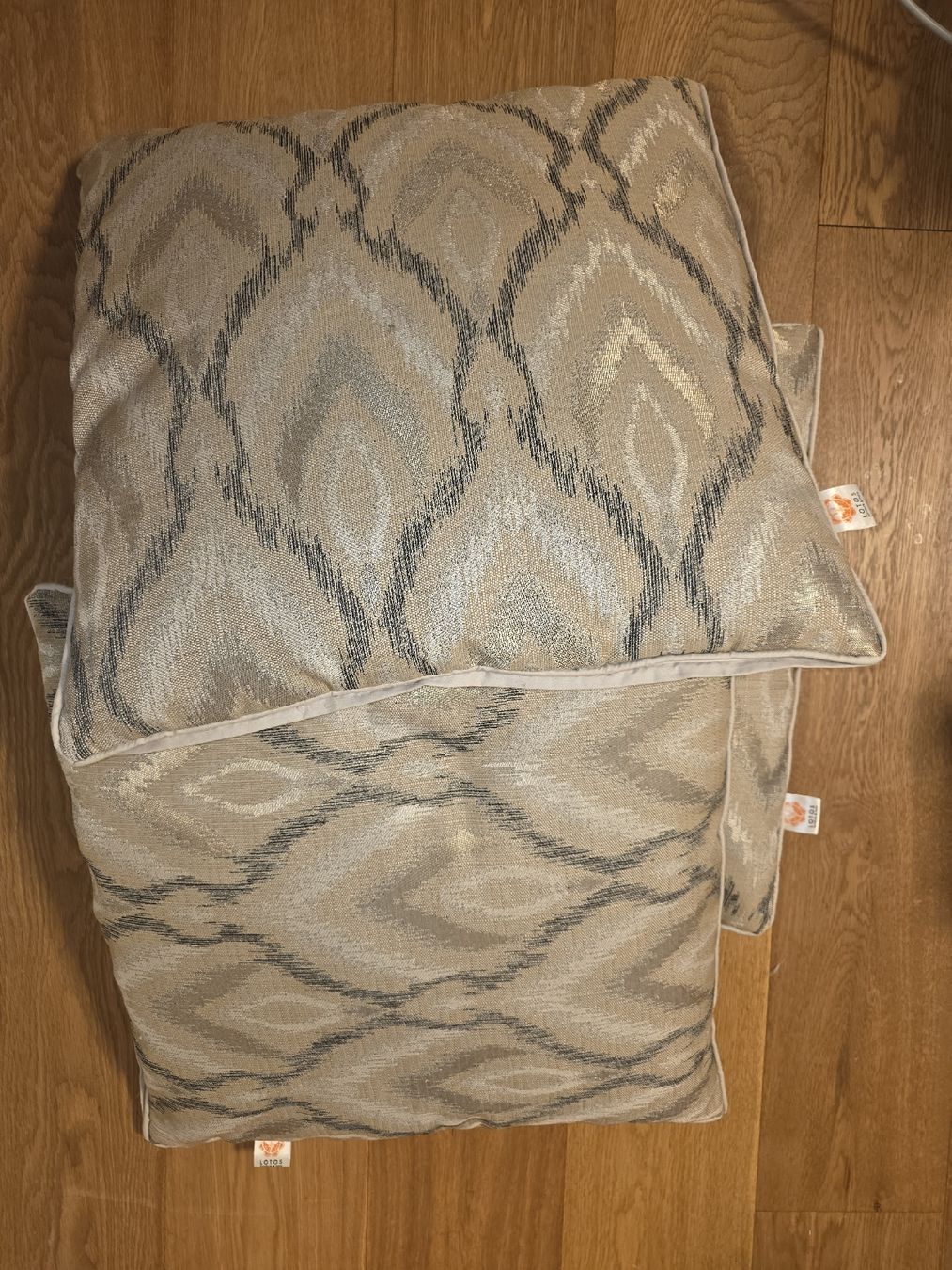 Cuscini: Kissen  50x50cm – Usato da Horgen venduto da GuentherR83 2