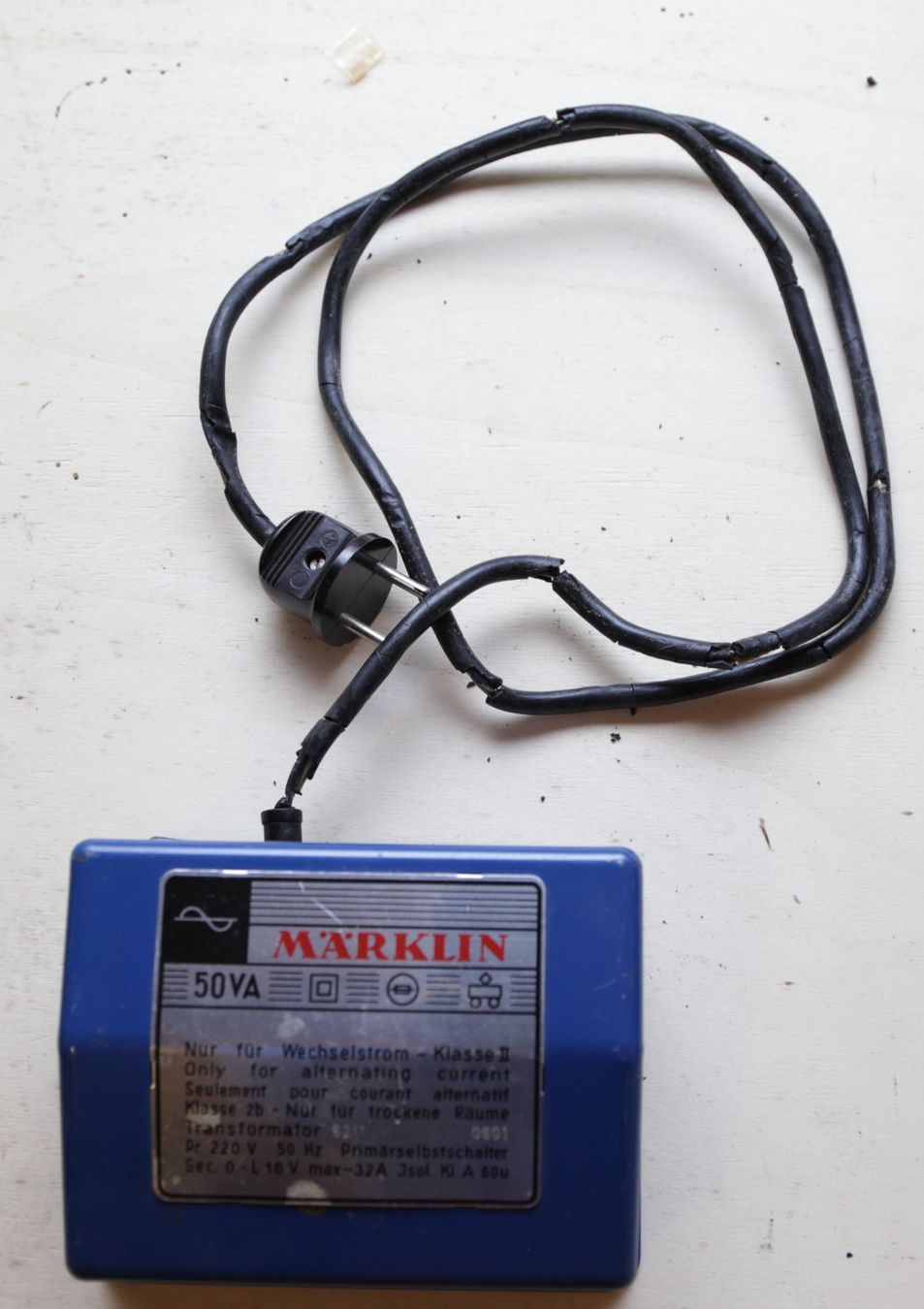 Märklin Batterie, Caricabatterie & Alimentatori: Lot d'anciens transformateurs Märklin 280 A – Usato da Genolier venduto da Sebwirz 3