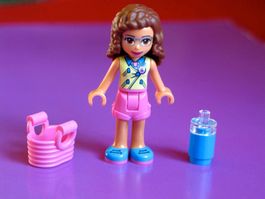 Lego Friends Figur Olivia mit Tasche & Flasche    Neu