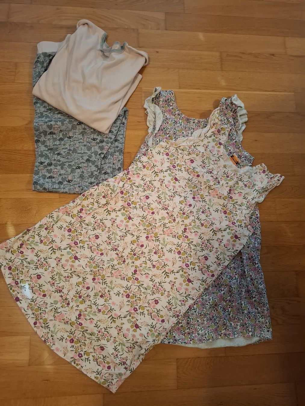 Pigiama & Simili: Pyjama/Nachthemd Set Gr.164 – Usato da Sursee venduto da Ventiduese