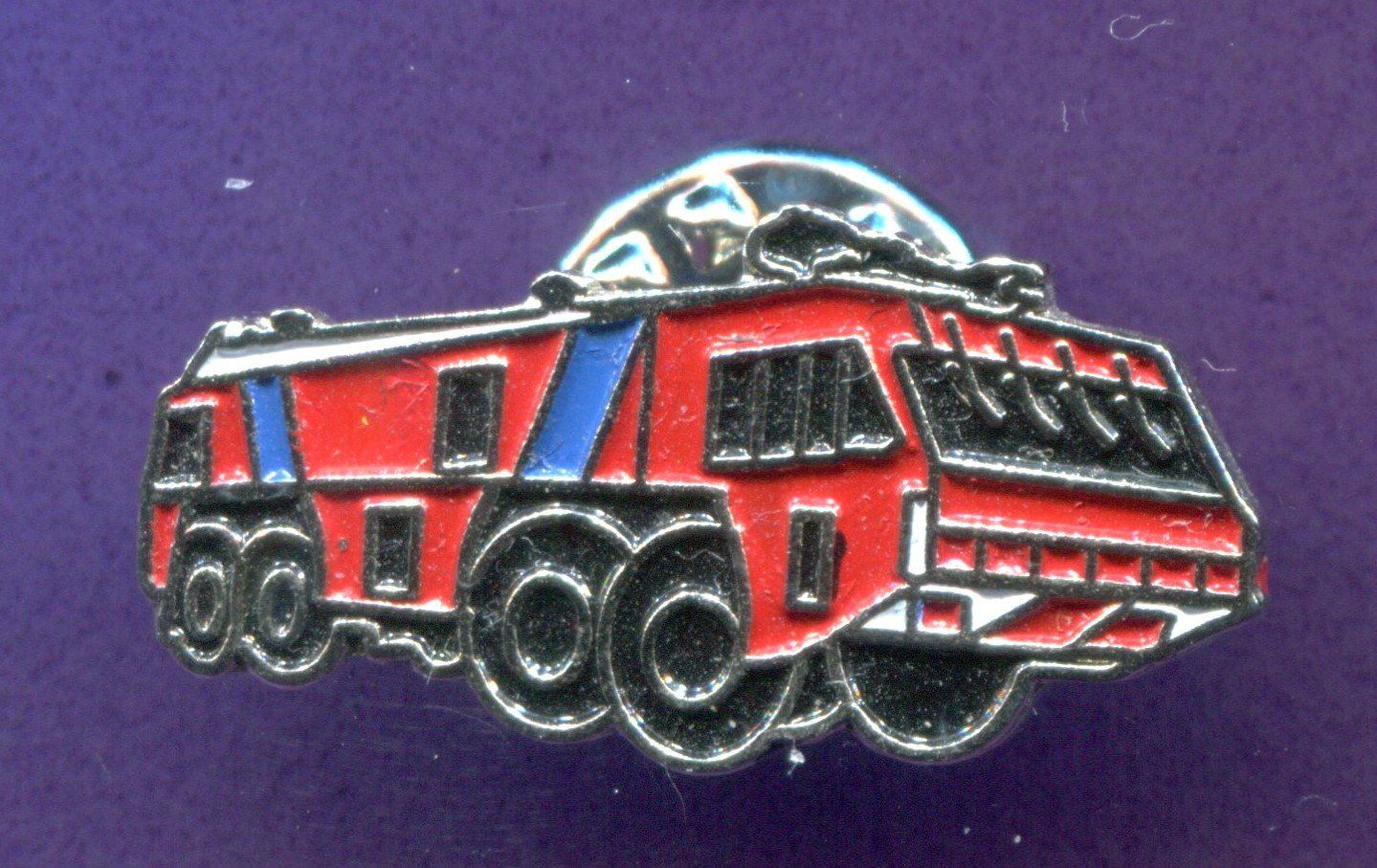 Placchette & Badge: FEUERWEHRAUTO – Usato da Winterthur venduto da Sammleroase
