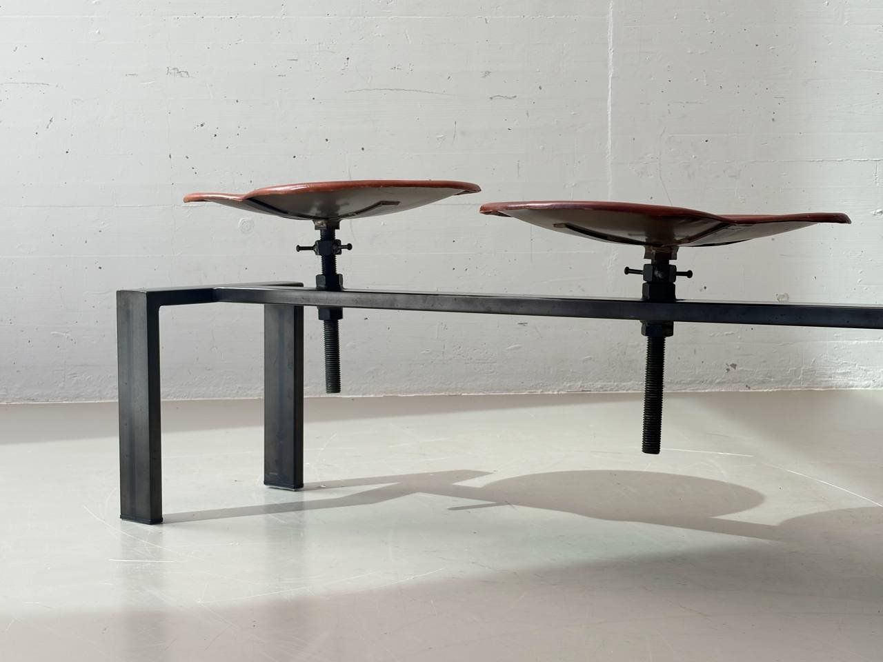 Panchine: Sitzbank von KARE Design mit Ledersitzen, 2000er – Usato da Zürich venduto da LeMoege 1