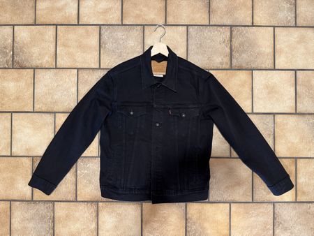 Levi's® THE TRUCKER JACKET, Herrenjacke, Schwarz Grösse M